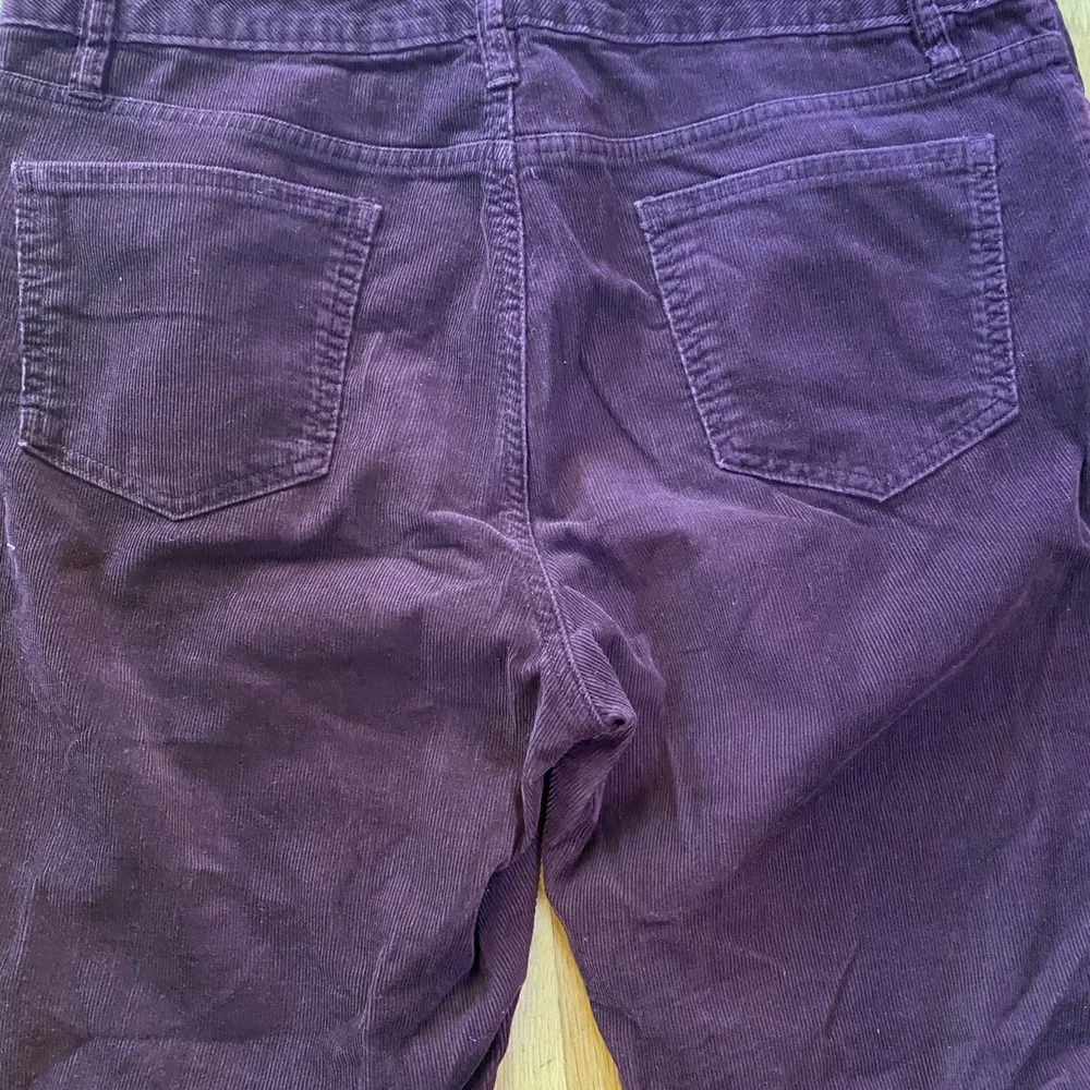 Lands End Burgundy Corduroy Pants - Picture 5 of 9